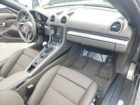 2024 Porsche 718 Boxster S