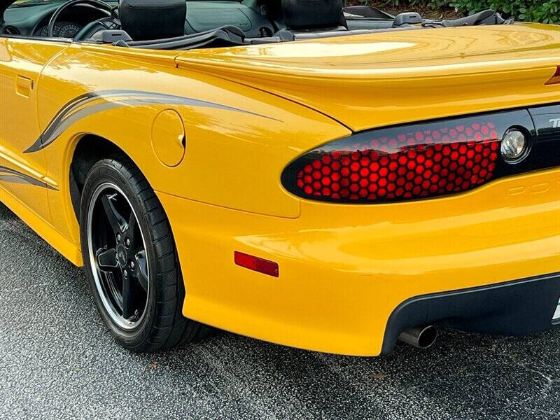 2002 Pontiac Firebird Trans Am photo 15