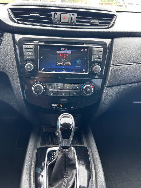 2018 Nissan Rogue S