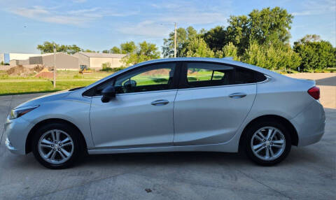 2017 Chevrolet Cruze LT Auto