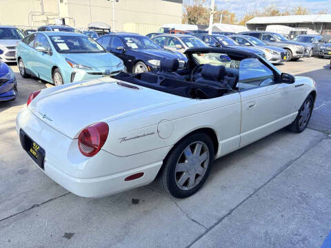 2003 Ford Thunderbird