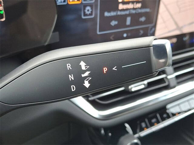 2026 Chevrolet Equinox EV LT 1