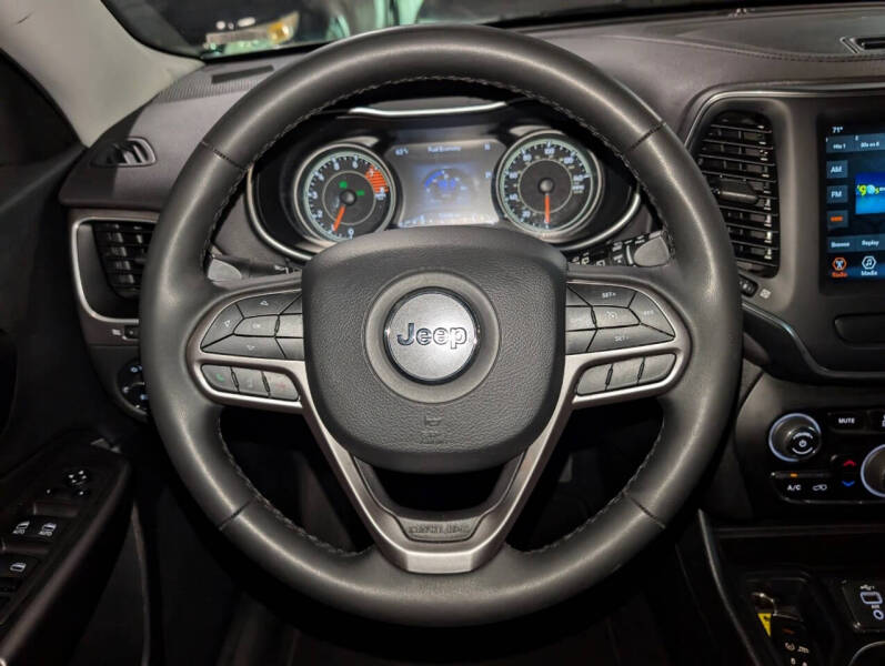 2022 Jeep Cherokee Latitude Lux