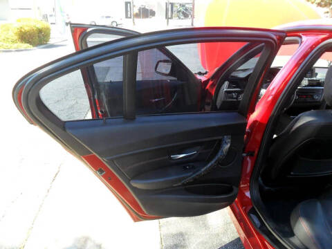 2015 BMW 3 Series 328i