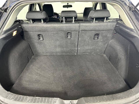 2015 Mazda MAZDA3 i Touring