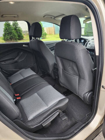 2017 Ford Escape SE