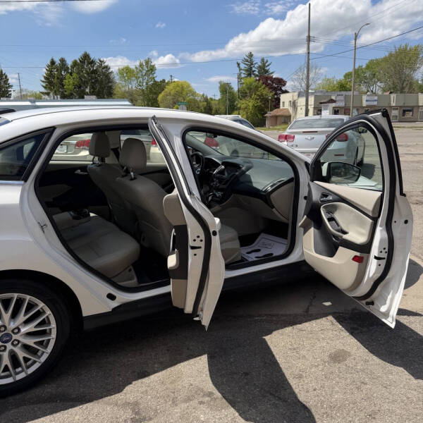 2012 Ford Focus SEL