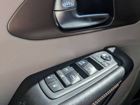 2019 Chrysler Pacifica Touring L