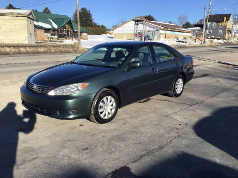 2005 Toyota Camry for sale at The Autobahn Auto Sales & Service Inc. in Johnstown PA