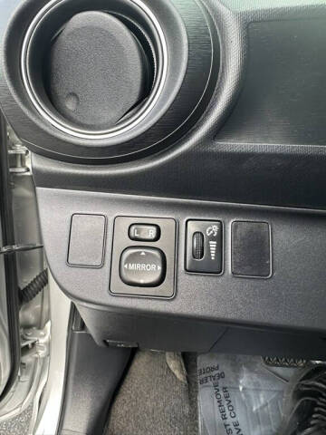 2013 Toyota Prius c One