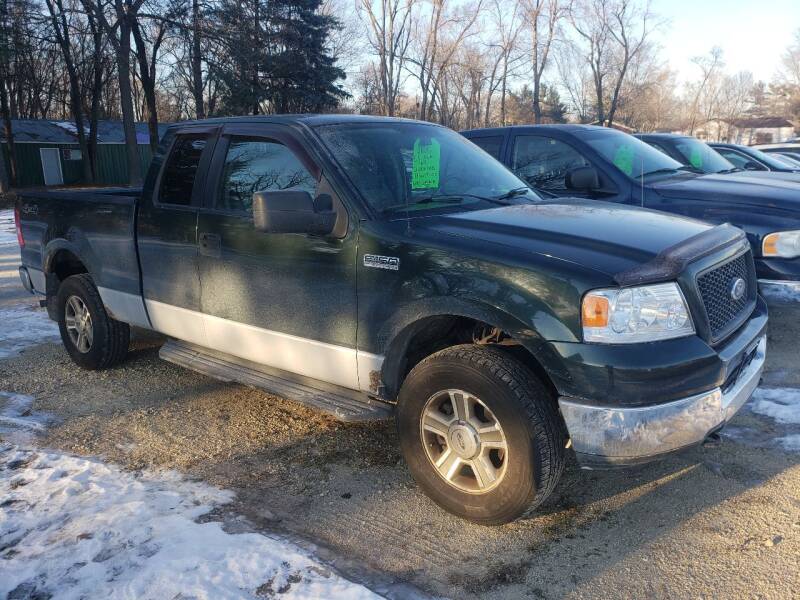 2005 Ford F-150 for sale at Northwoods Auto & Truck Sales in Machesney Park IL