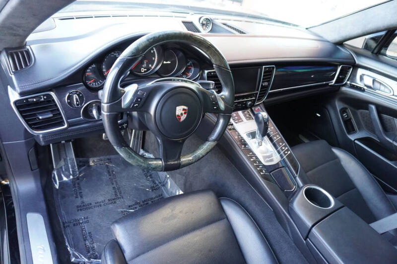 2014 Porsche Panamera Turbo Executive