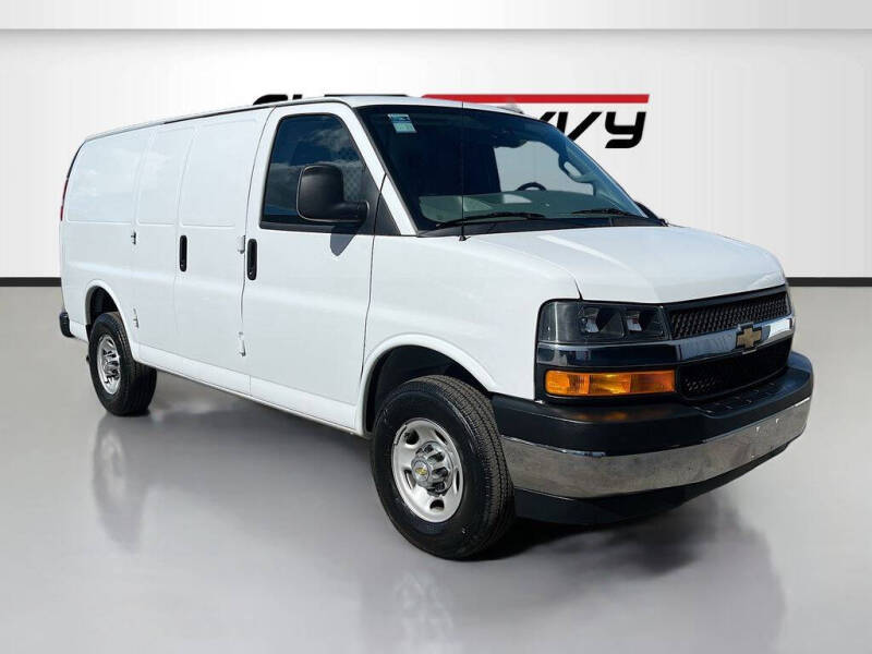 2024 Chevrolet Express 2500