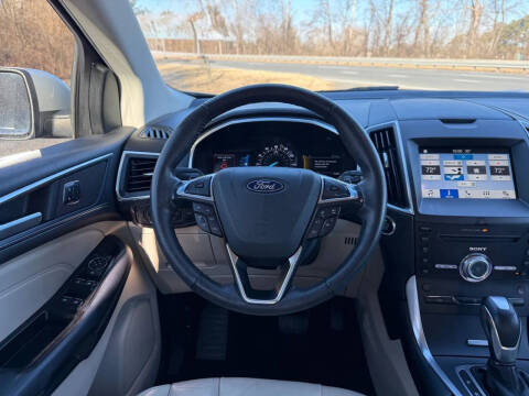 2018 Ford Edge Titanium
