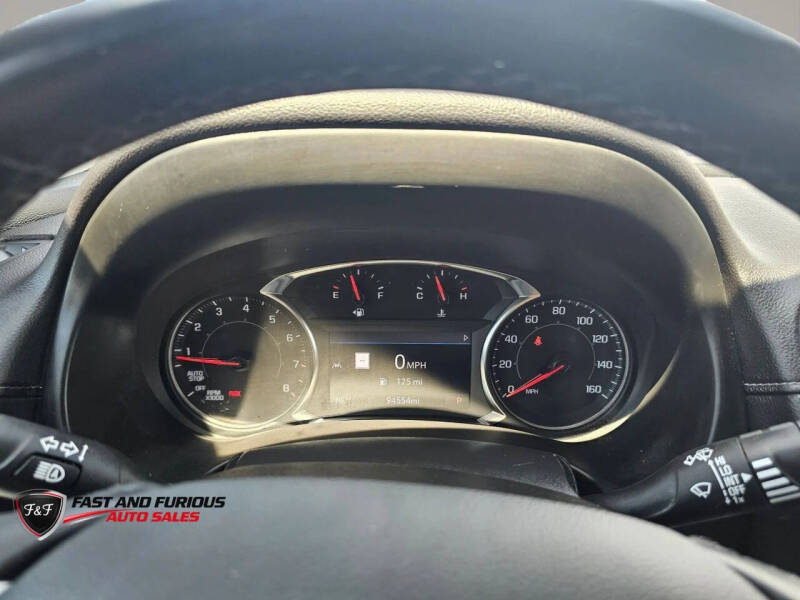 2023 GMC Terrain SLT
