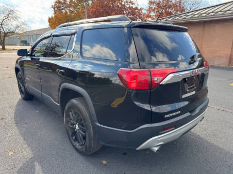 2017 GMC Acadia SLE-2