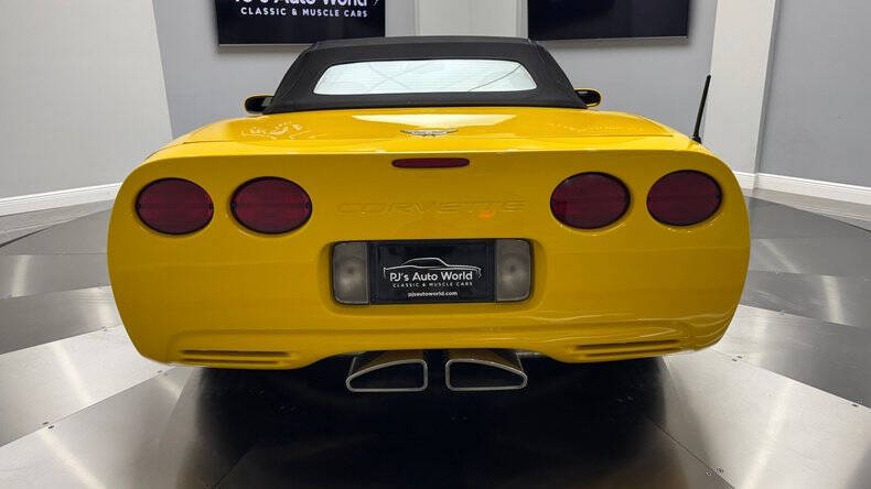 2003 Chevrolet Corvette