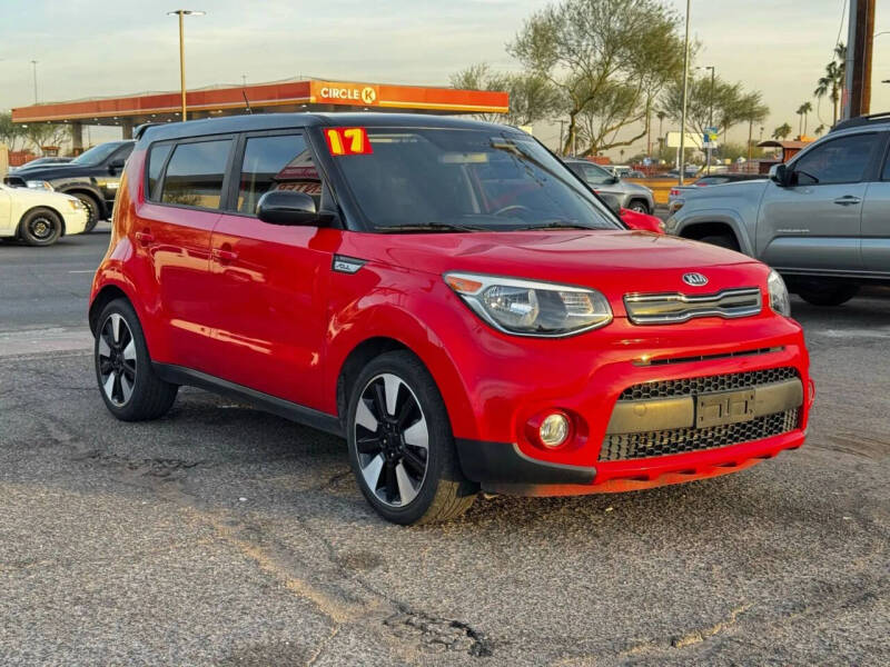 2017 Kia Soul +