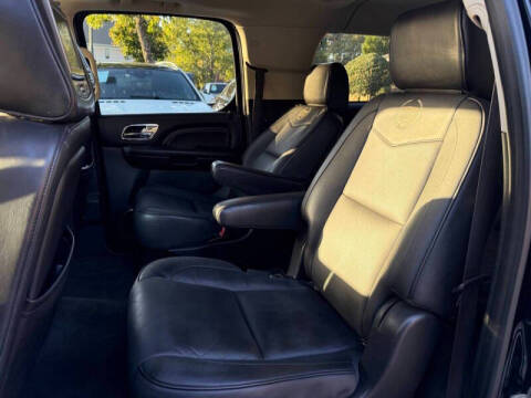 2013 Cadillac Escalade ESV Platinum Edition