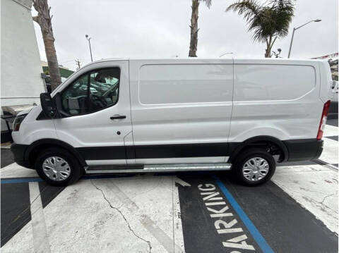 2023 Ford Transit