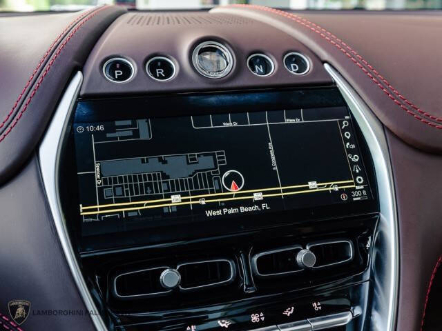 2023 Aston Martin DBX 707