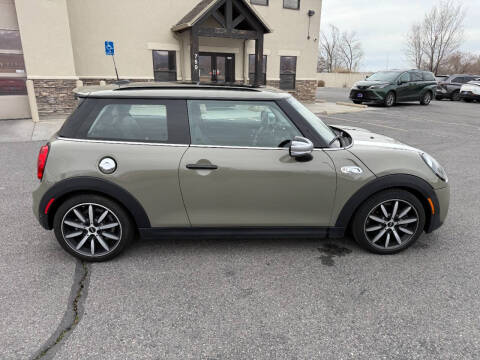 2019 MINI Hardtop 2 Door Cooper S