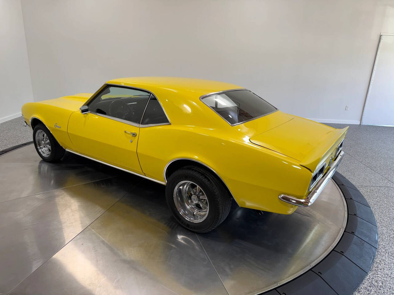 1968 Chevrolet Camaro 14