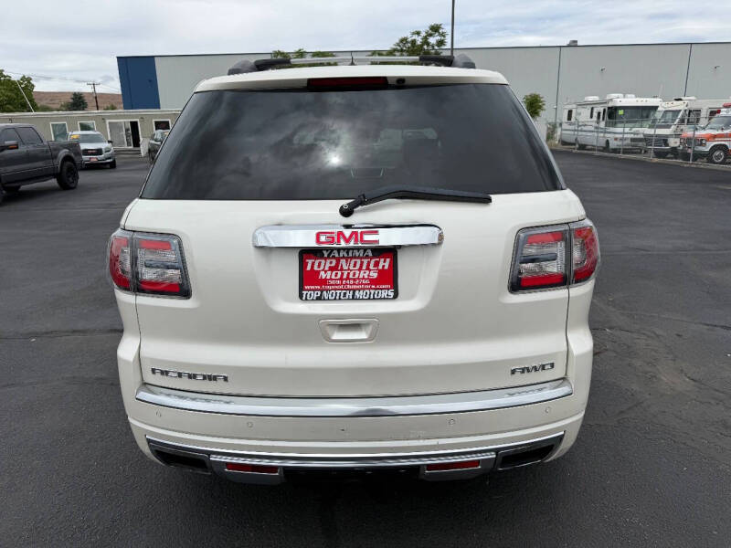 2014 GMC Acadia Denali