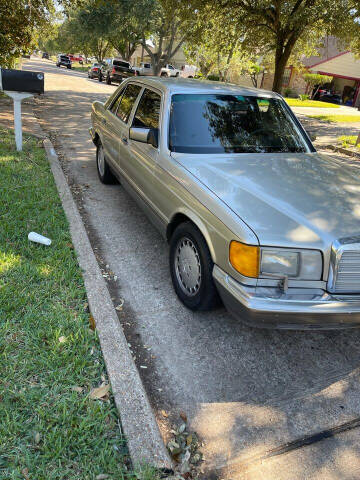 1989 Mercedes-Benz 300-Class for sale at Demetry Automotive in Houston TX