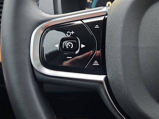 2024 Volvo XC90 B5 Plus Bright Theme