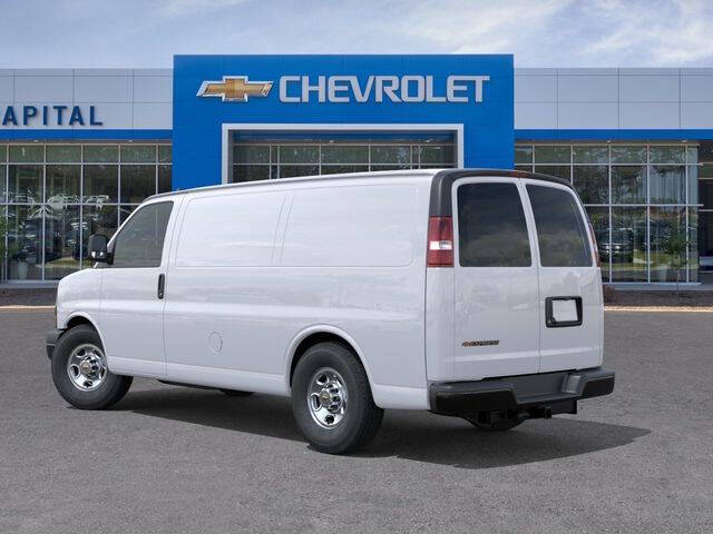 2026 Chevrolet Express 2500