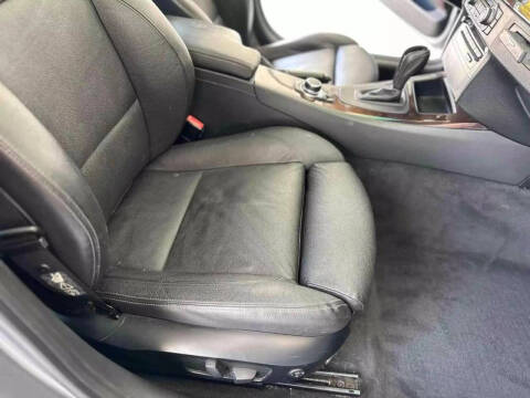 2011 BMW 3 Series 335i