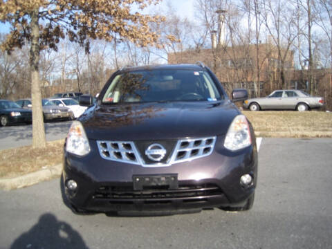 2011 Nissan Rogue for sale at Auto Bahn Motors in Winchester VA