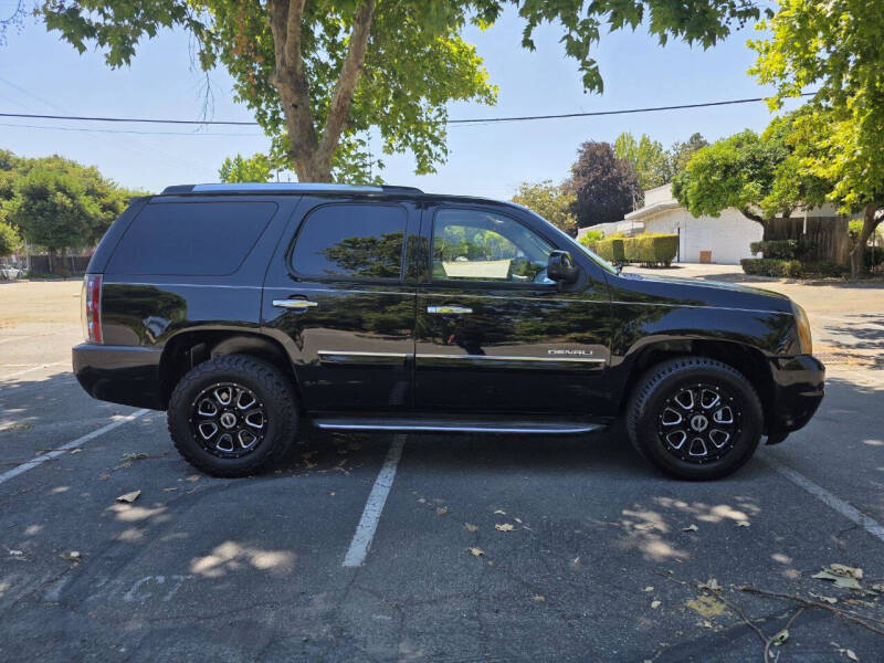 2008 GMC Yukon Denali