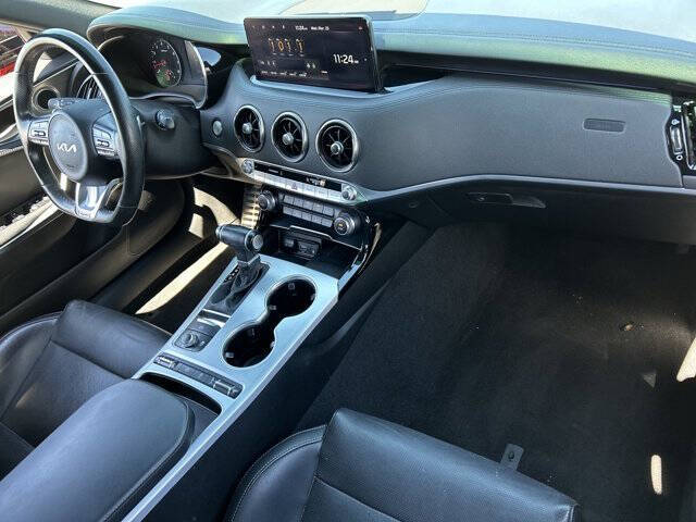2022 Kia Stinger