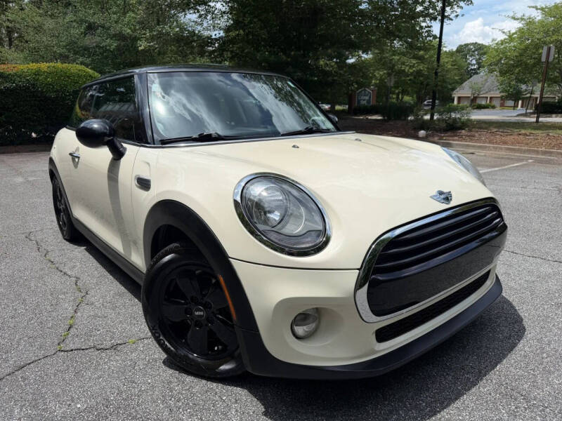 2017 MINI Hardtop 2 Door Cooper