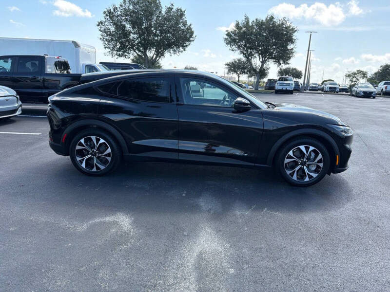 2025 Ford Mustang Mach-E Select