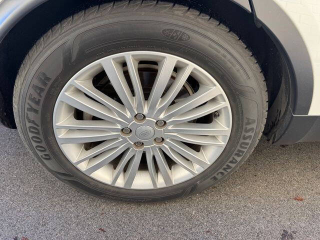 2018 Land Rover Discovery SE