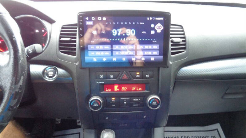 2011 Kia Sorento SX