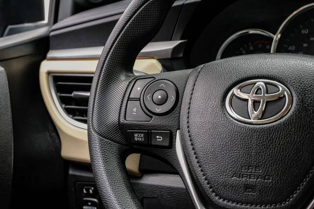 2015 Toyota Corolla LE