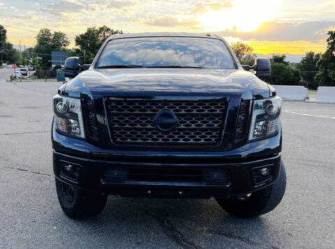 2018 Nissan Titan XD SL