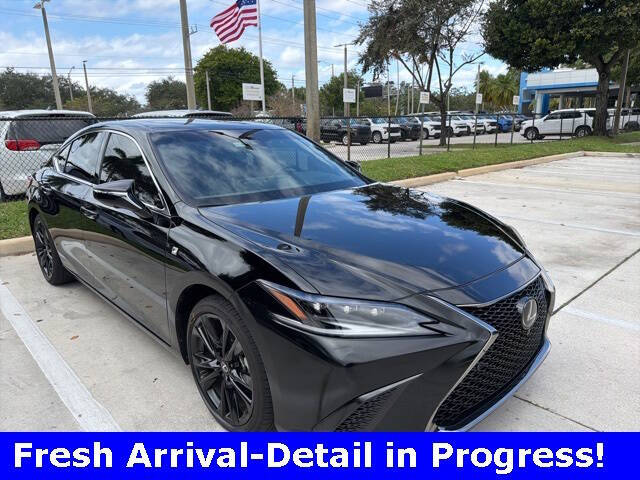 2024 Lexus ES 350 F SPORT Handling