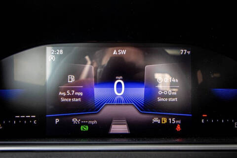 2026 Volkswagen Taos SE Black