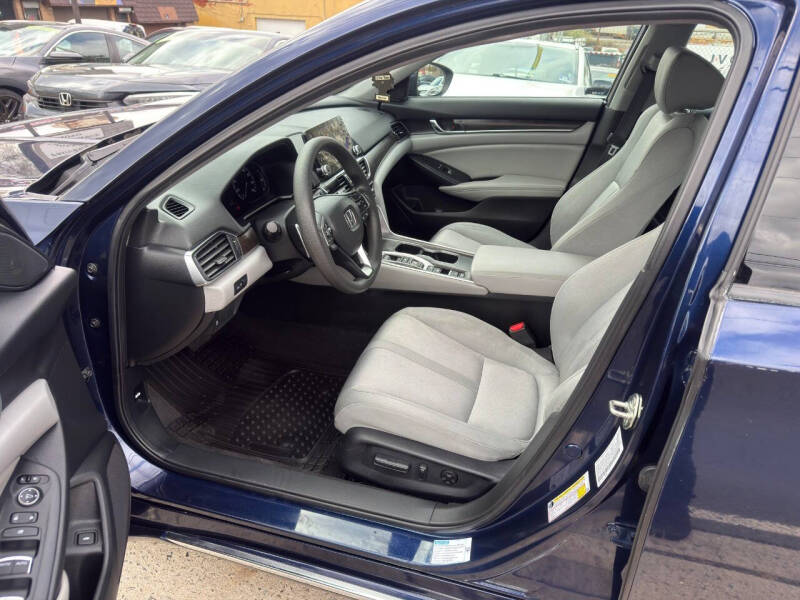 2019 Honda Accord Hybrid EX