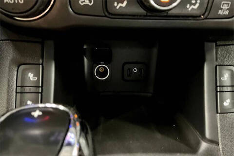 2017 GMC Acadia SLE-2