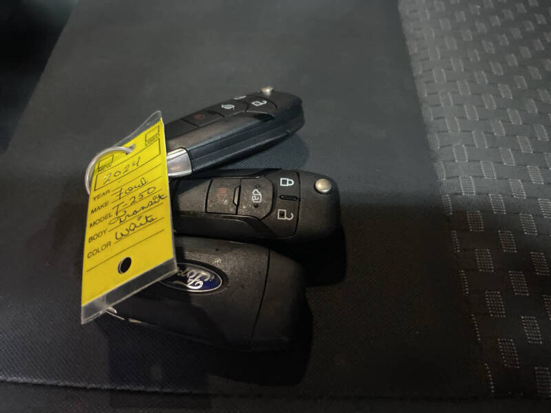 2024 Ford Transit 250