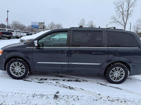 2014 Chrysler Town and Country for sale at Newcombs Auto Sales in Auburn Hills MI