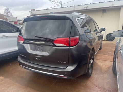 2017 Chrysler Pacifica Limited