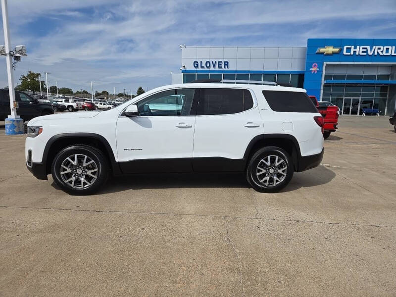 2023 GMC Acadia SLT