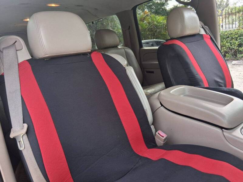 2004 GMC Yukon XL 1500 SLT